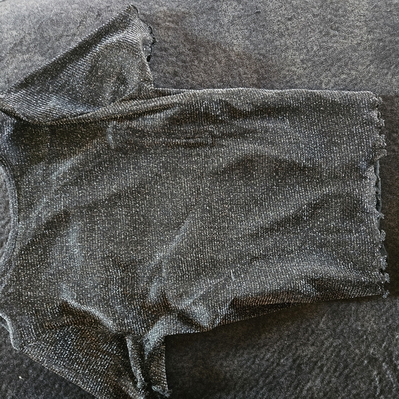 Hollister crop top - Picture 6 of 7